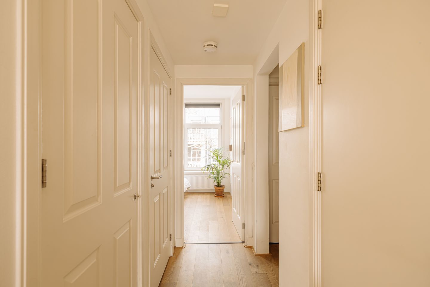 Charming 2-bedroom apartment with high ceilings and free views in Amsterdam East — 14