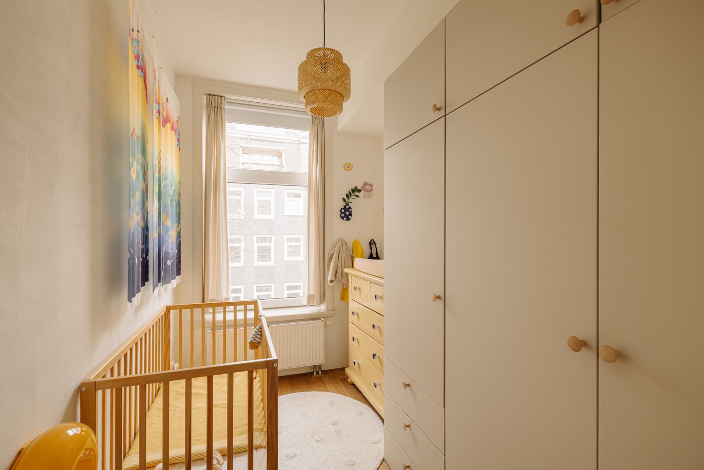 Charming 2-bedroom apartment with high ceilings and free views in Amsterdam East — 20