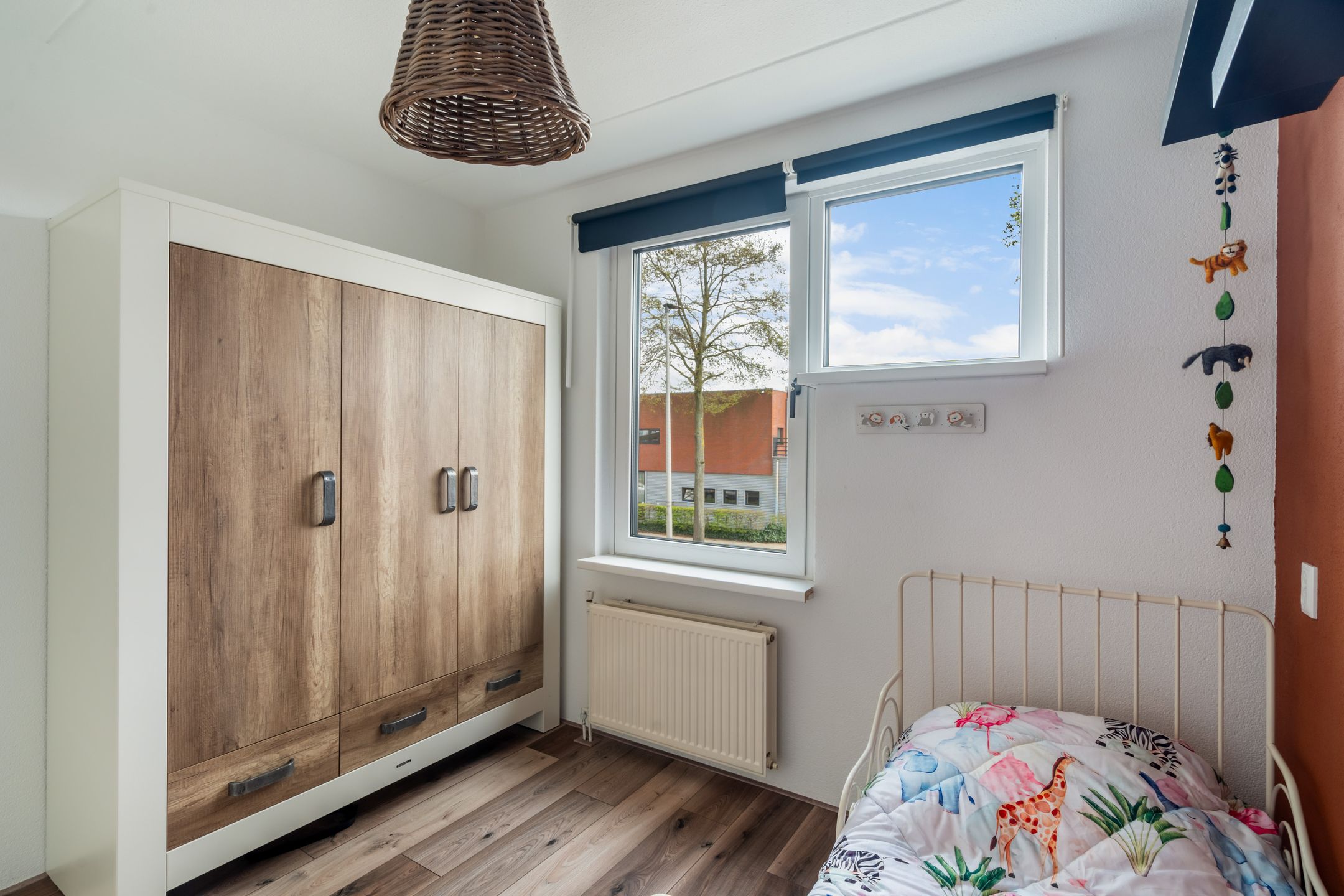 Foto 42 van Blauw-roodlaan 141