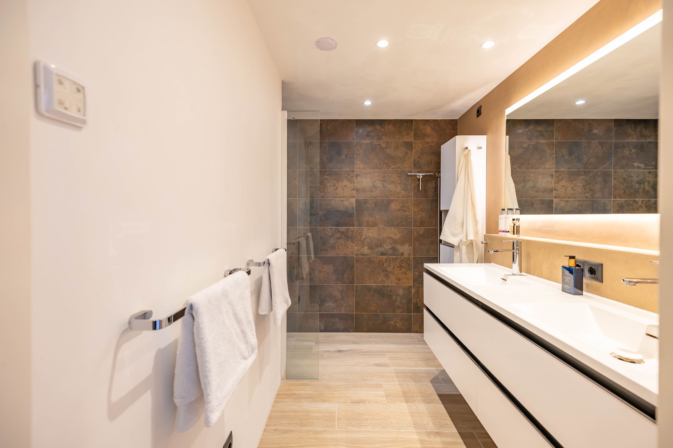 Foto 30 van M.K. Gandhiplein 16