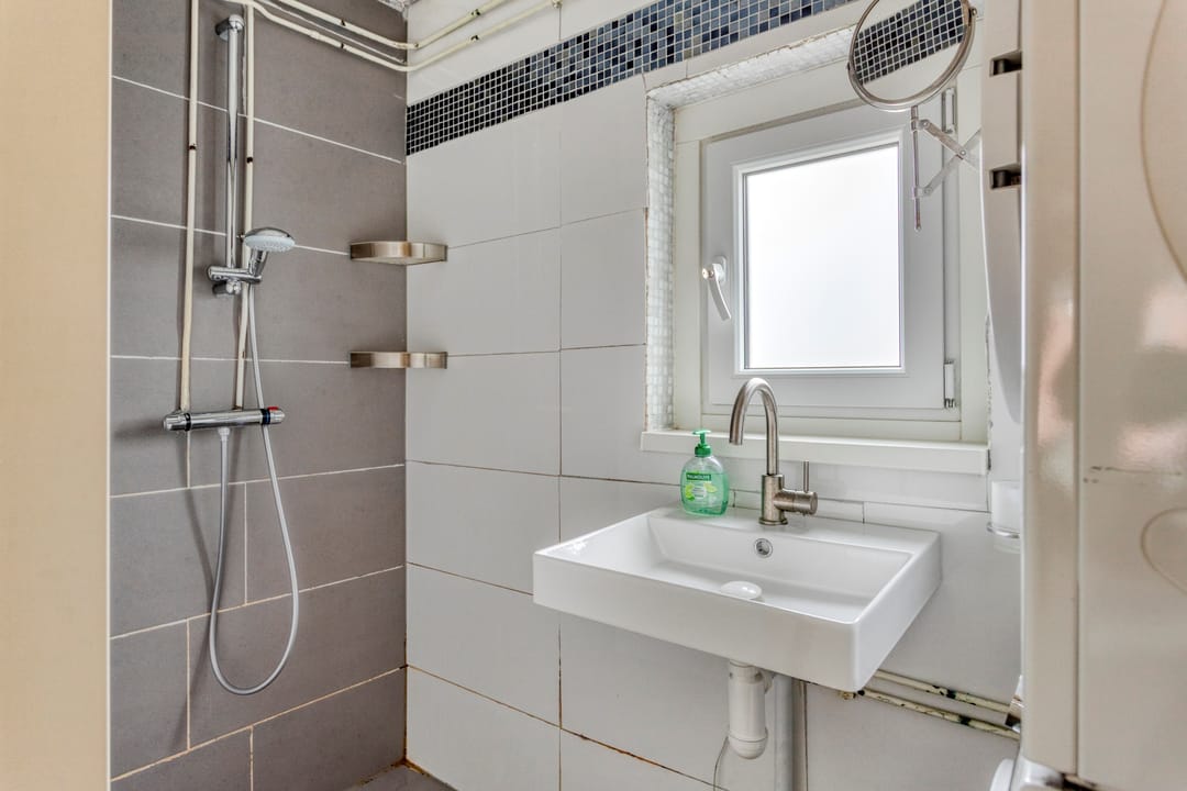 Photo 17 of Kon Wilhelminastraat 12