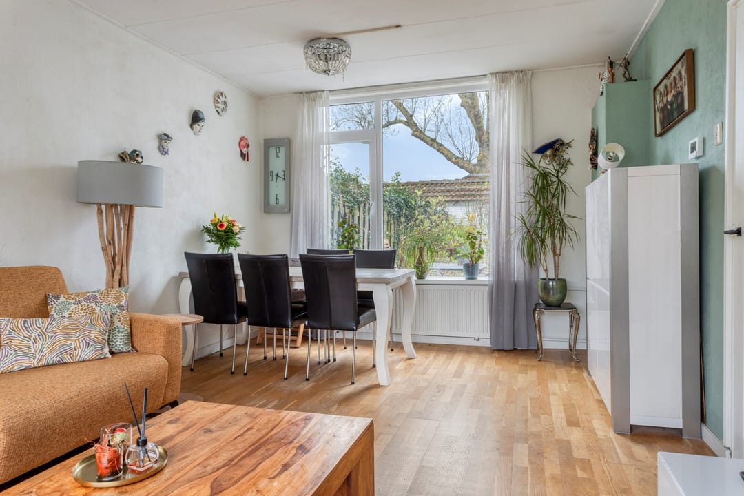 Photo 7 of Kon Wilhelminastraat 12