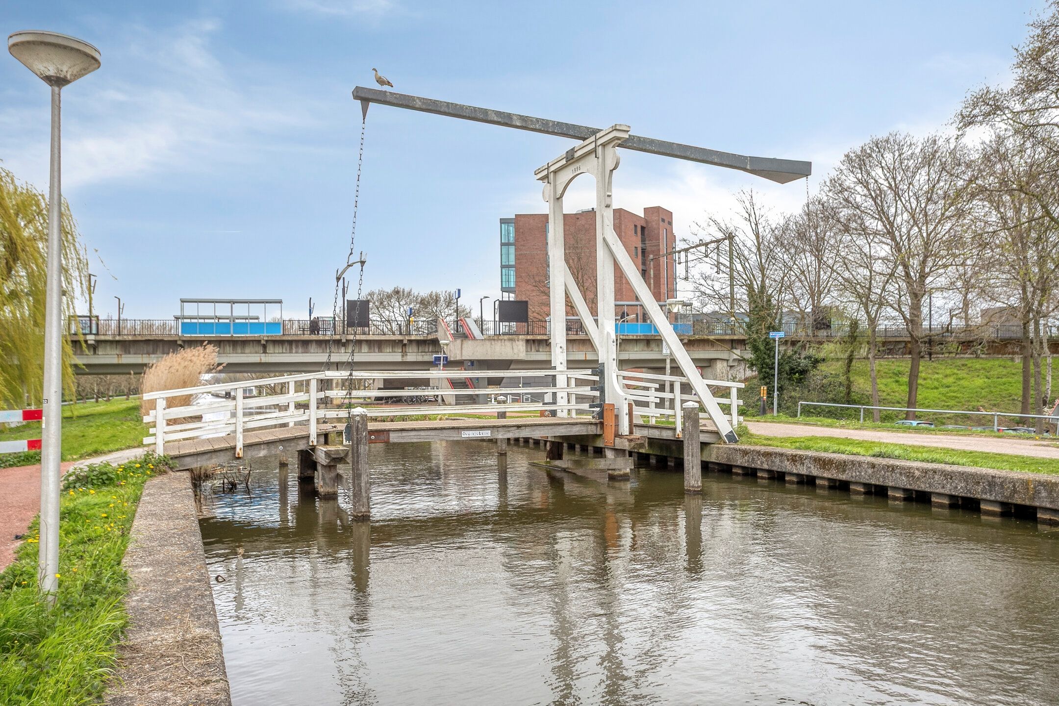 Photo 27 of Kon Wilhelminastraat 12