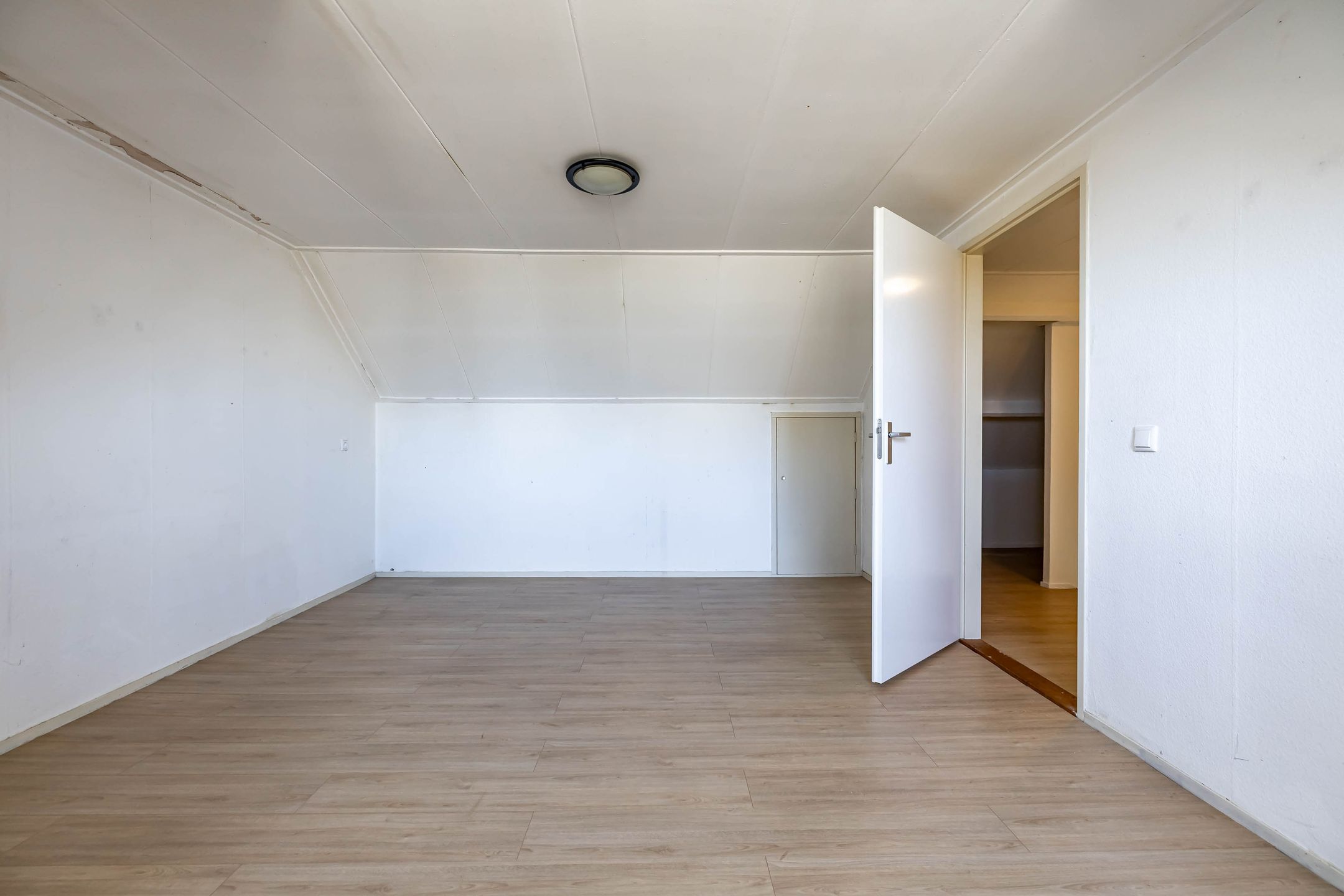 Foto 21 van Marsstraat 127