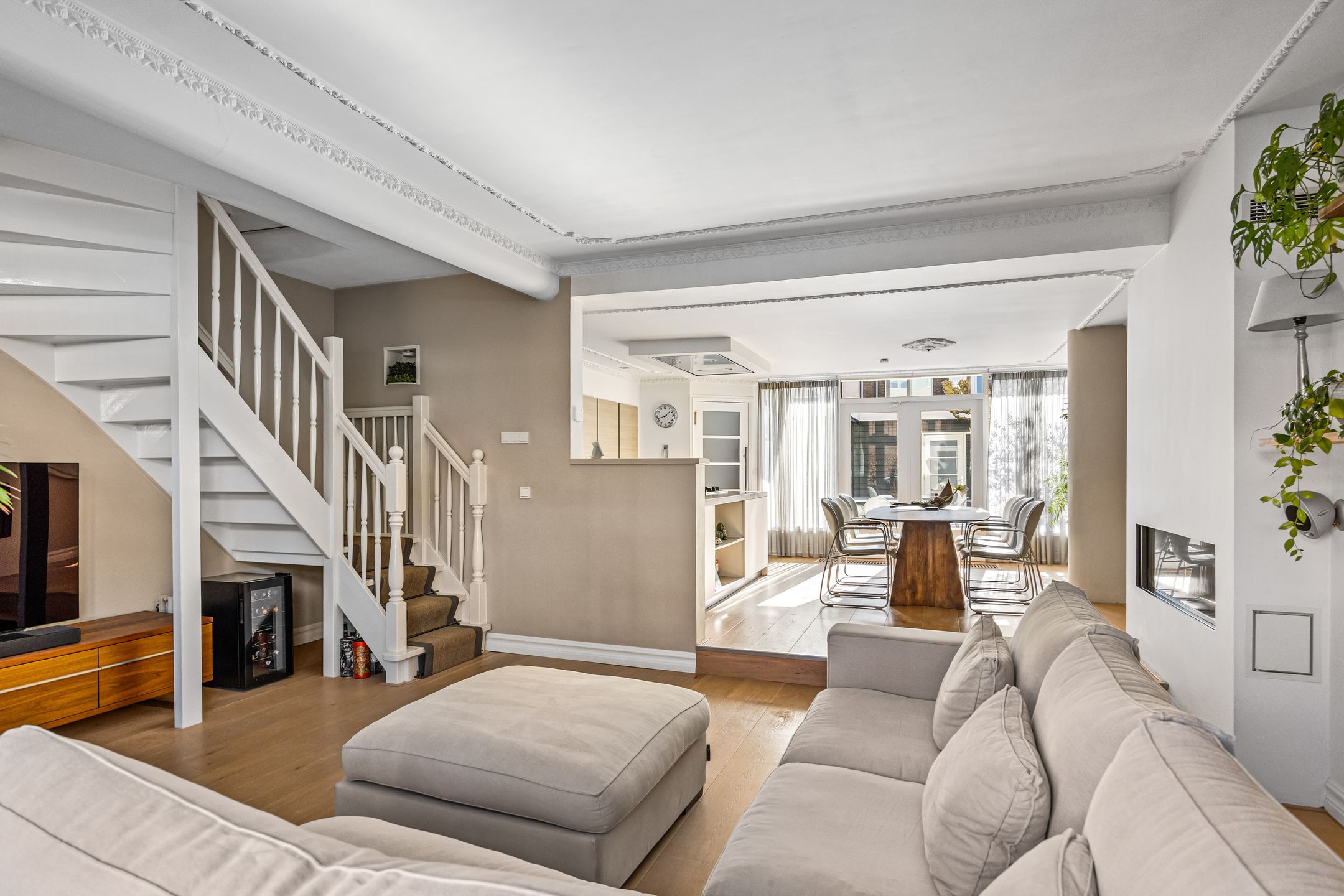 Foto 12 van Molenstraat 13