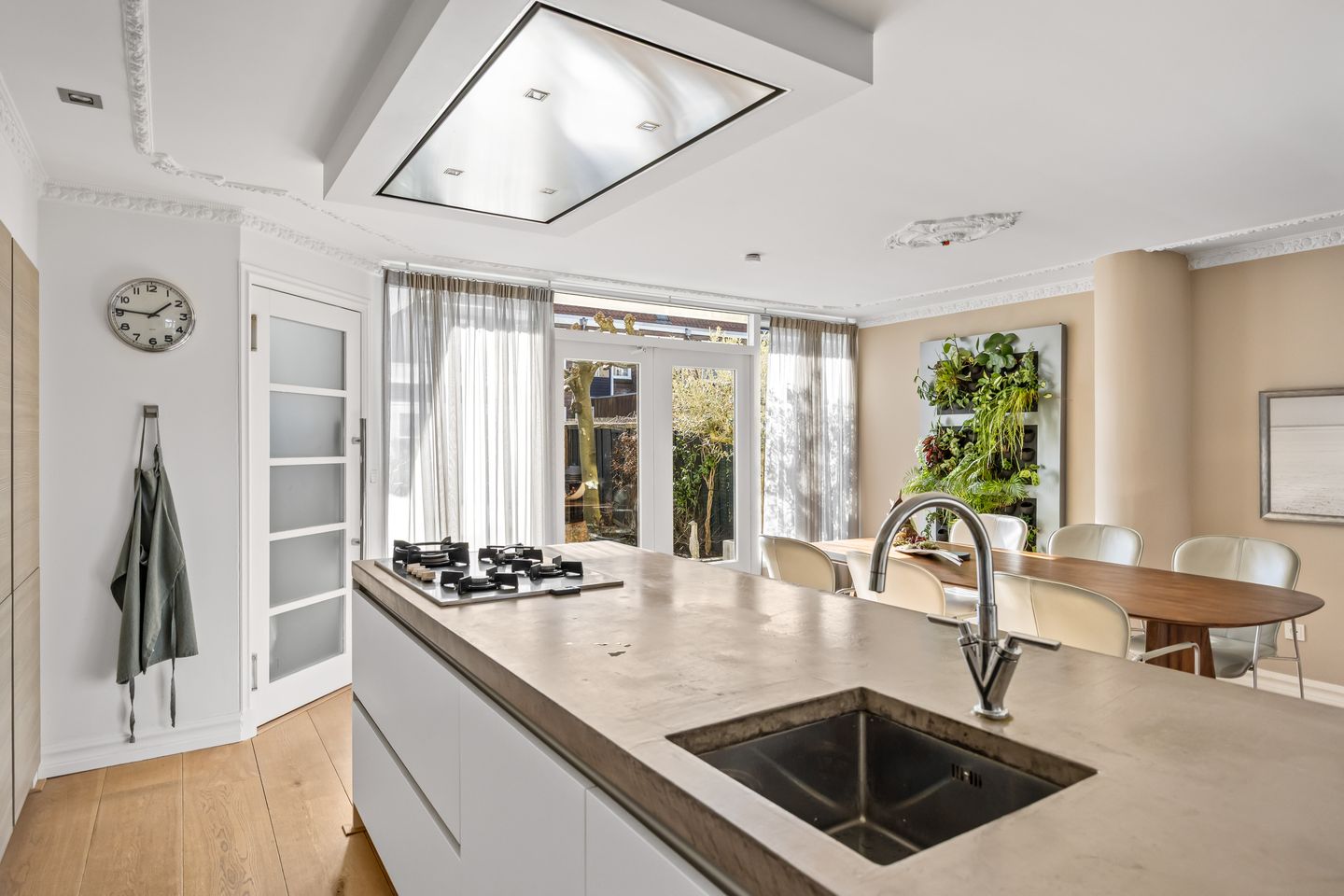 Foto 20 van Molenstraat 13