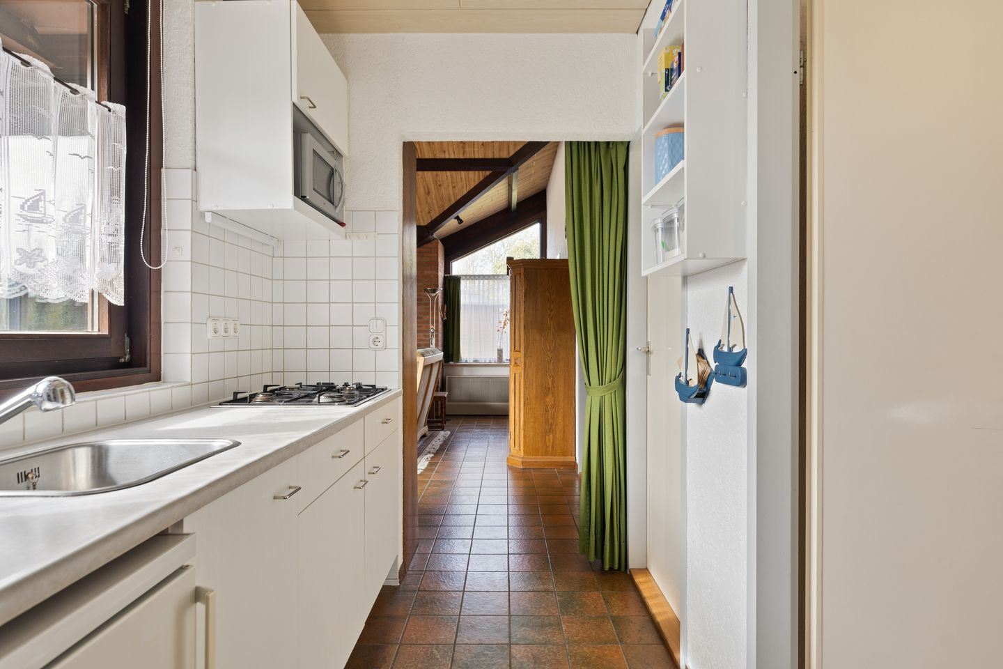 Photo 10 of Branding 13