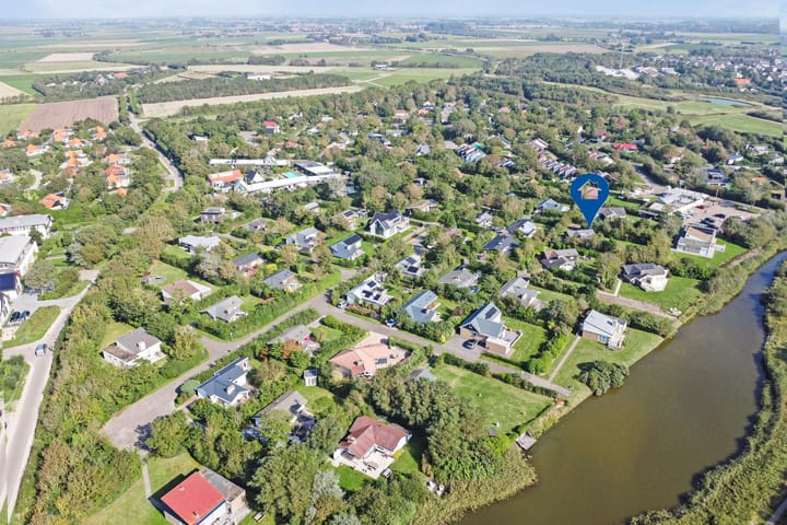 Photo 2 of Branding 13