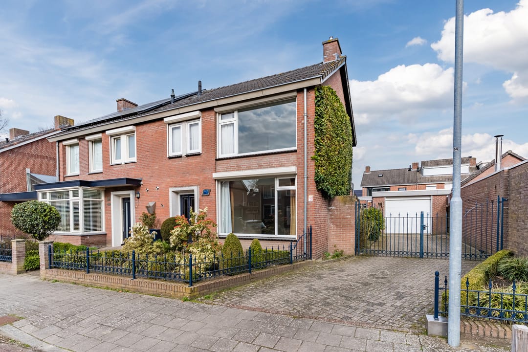 Photo 1 of Odradastraat 65