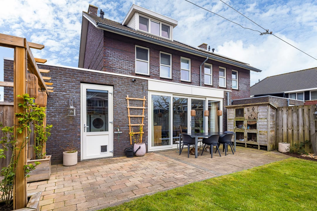 Foto 32 van Ljurk 36