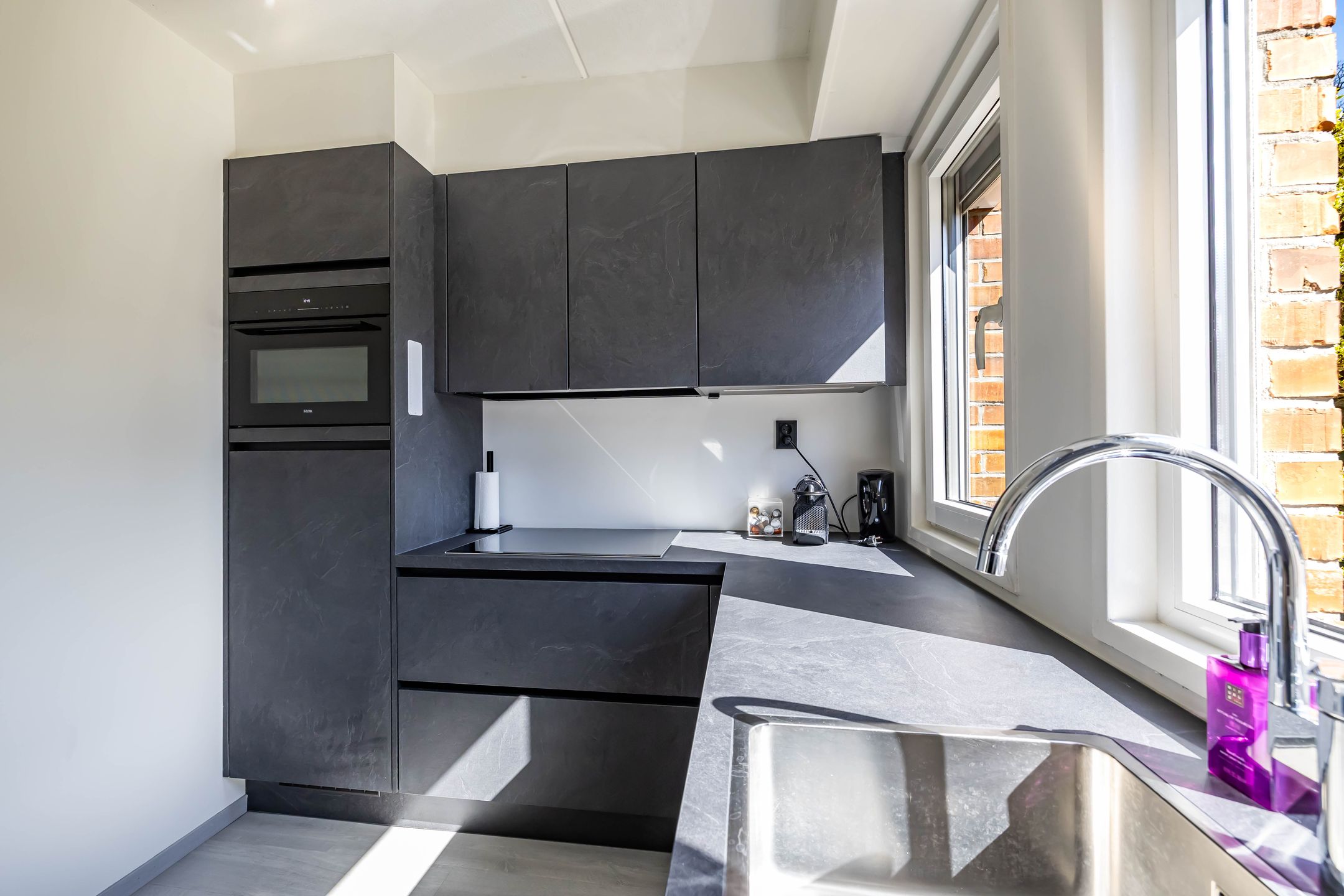 Extended semi-detached house with new kitchen in child-friendly Zuidlaren — 9