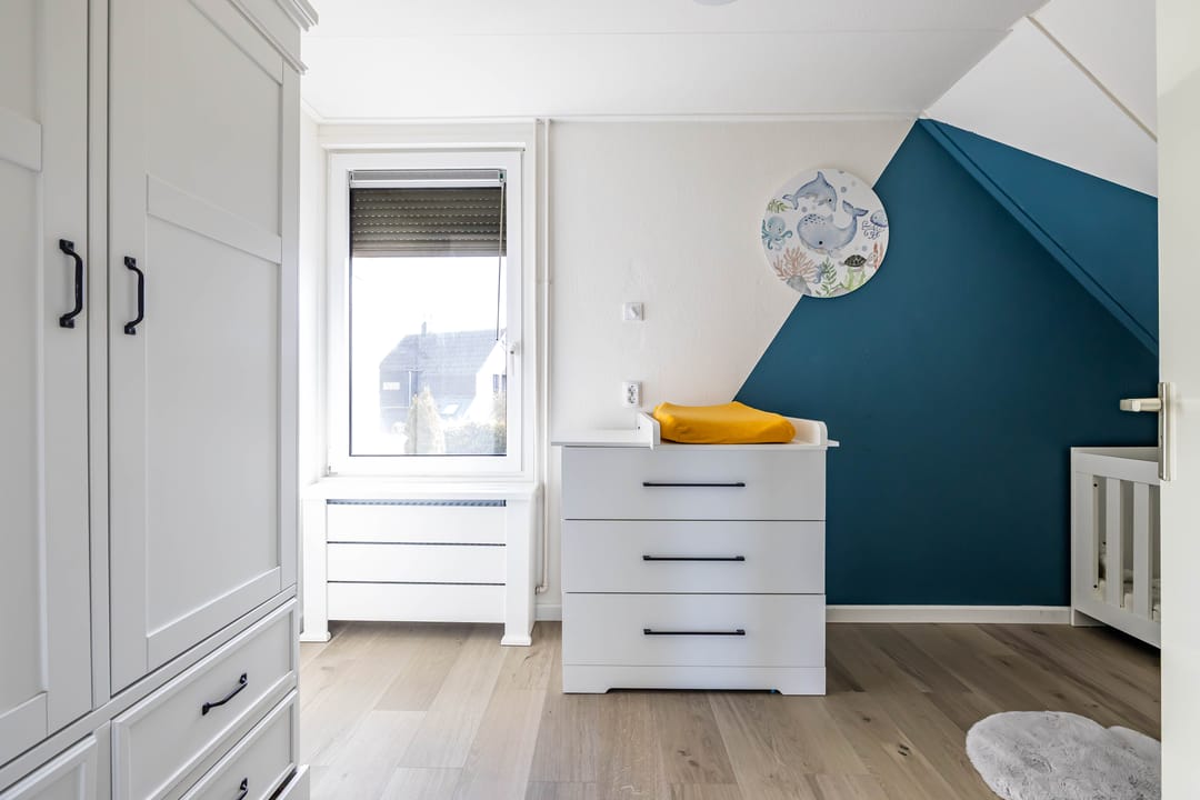 Extended semi-detached house with new kitchen in child-friendly Zuidlaren — 23