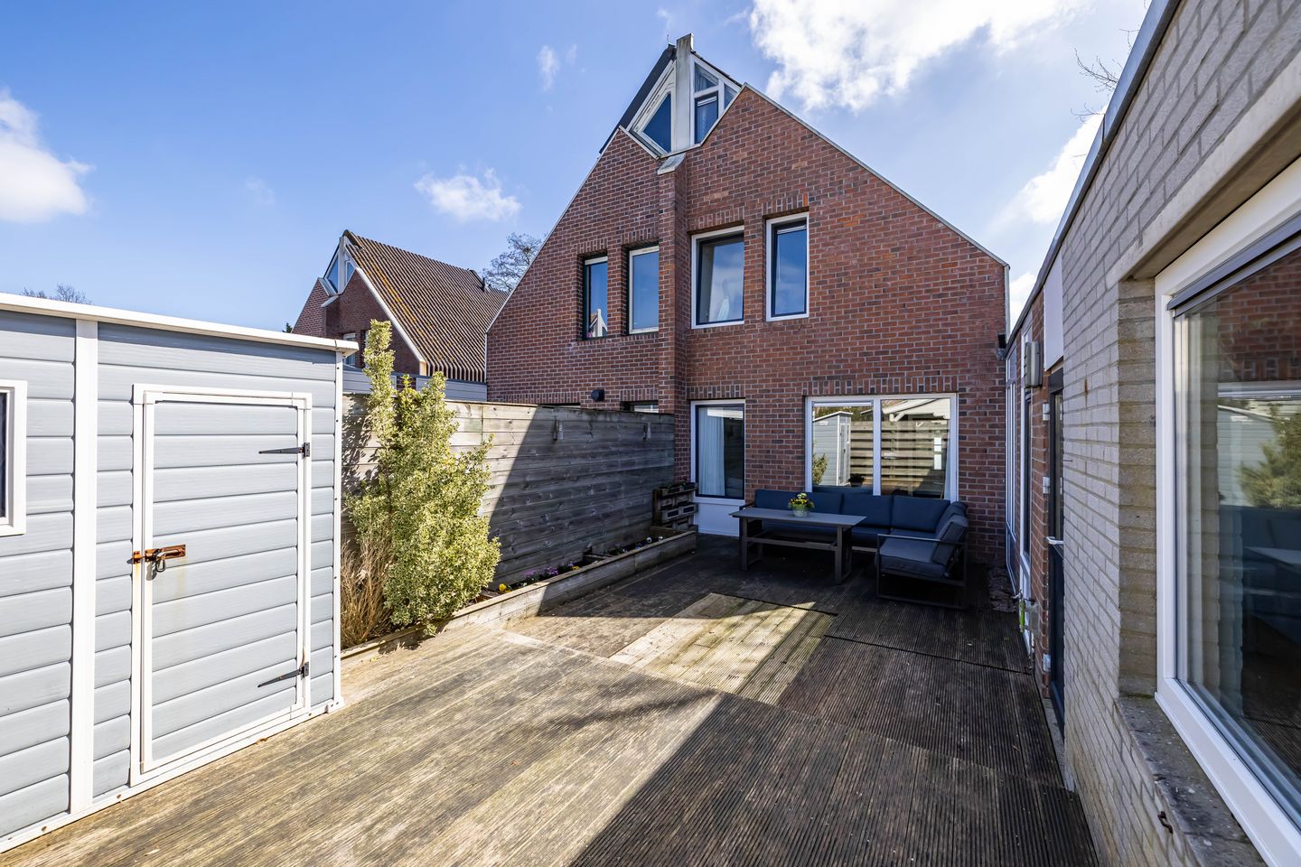 Extended semi-detached house with new kitchen in child-friendly Zuidlaren — 35