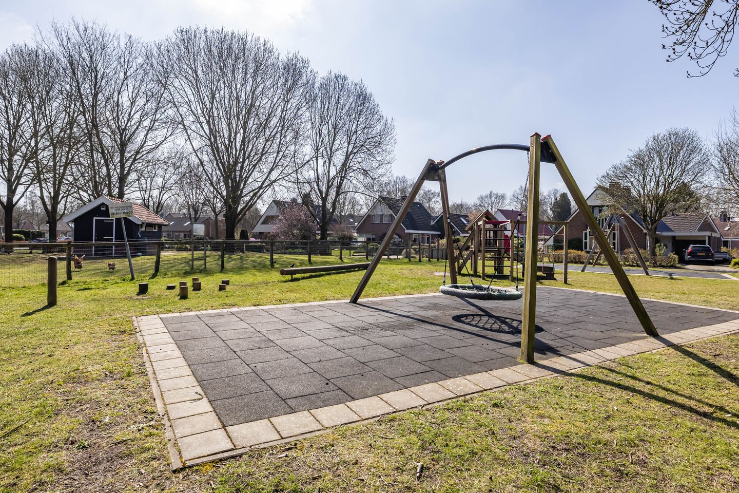 Extended semi-detached house with new kitchen in child-friendly Zuidlaren — 40