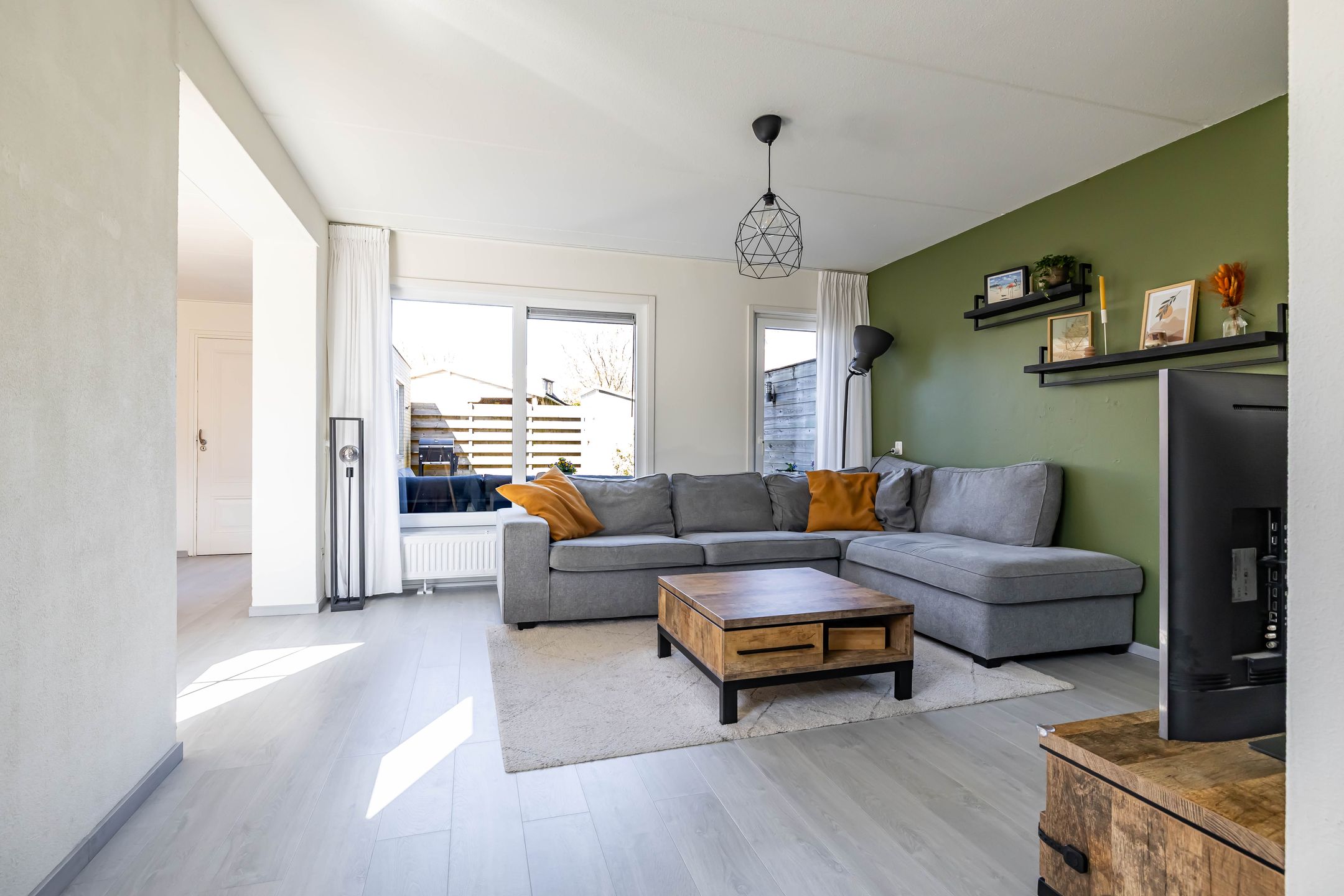Extended semi-detached house with new kitchen in child-friendly Zuidlaren — 12