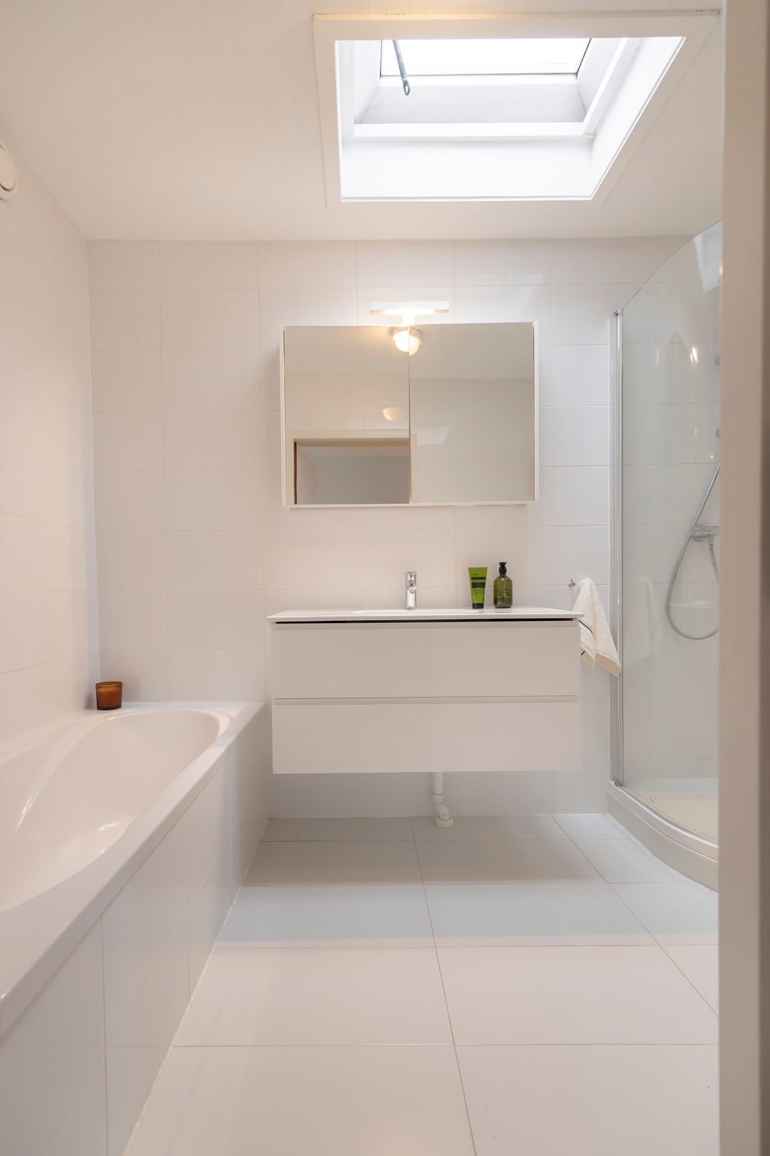 Double upper apartment with rooftop terrace in the Jordaan — 17
