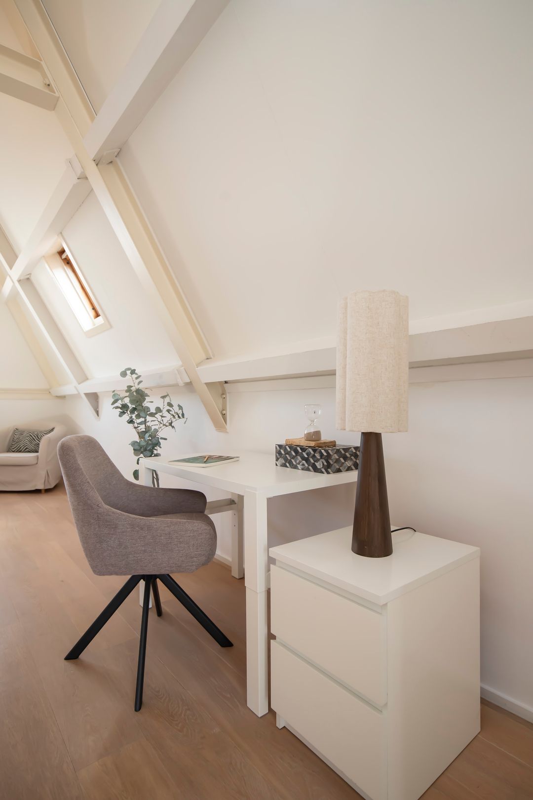 Double upper apartment with rooftop terrace in the Jordaan — 13