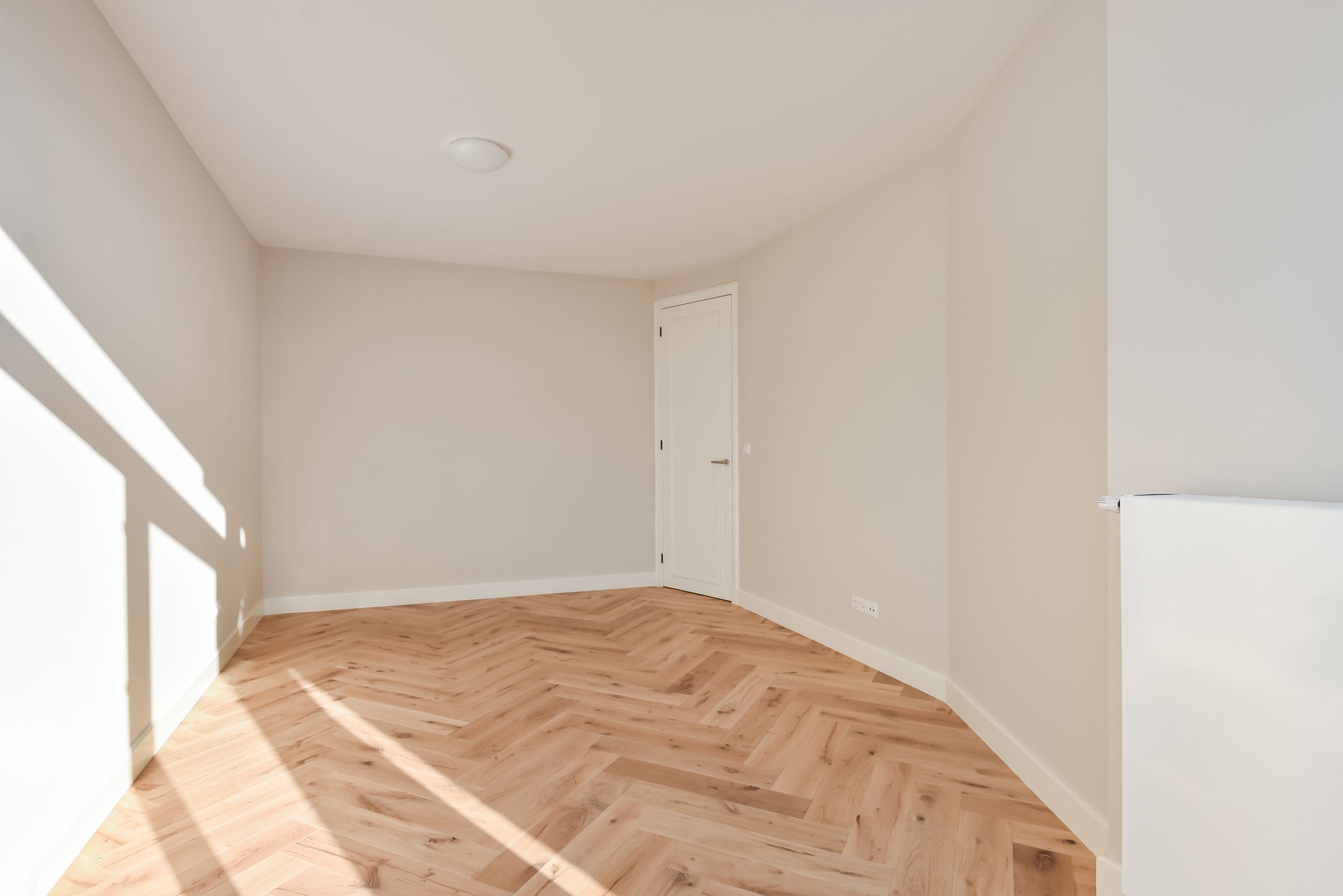 Foto 30 van Waalsdorperweg 235