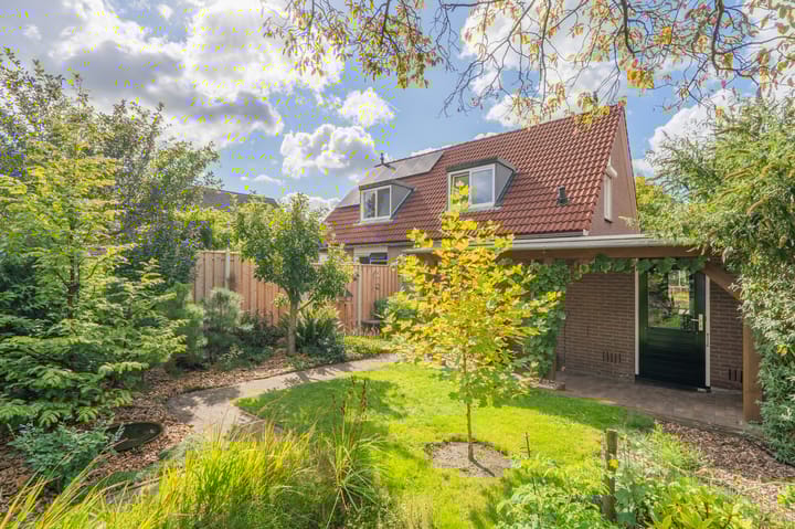 Photo 2 of Cypreslaan 4