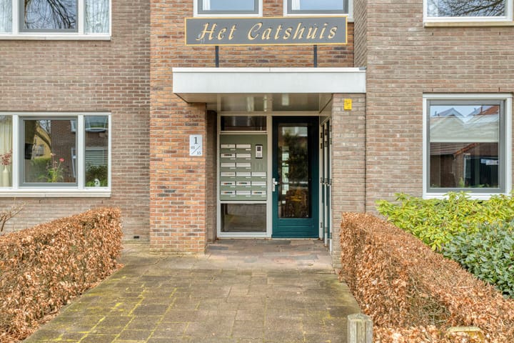 Photo 3 of Brederostraat 1-8