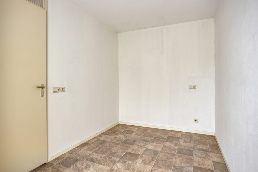 Photo 22 of Brederostraat 1-8