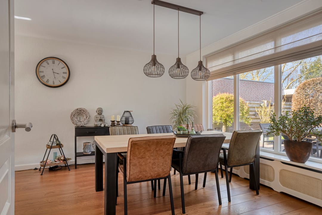 Foto 8 van Johan van Oldenbarneveltlaan 44