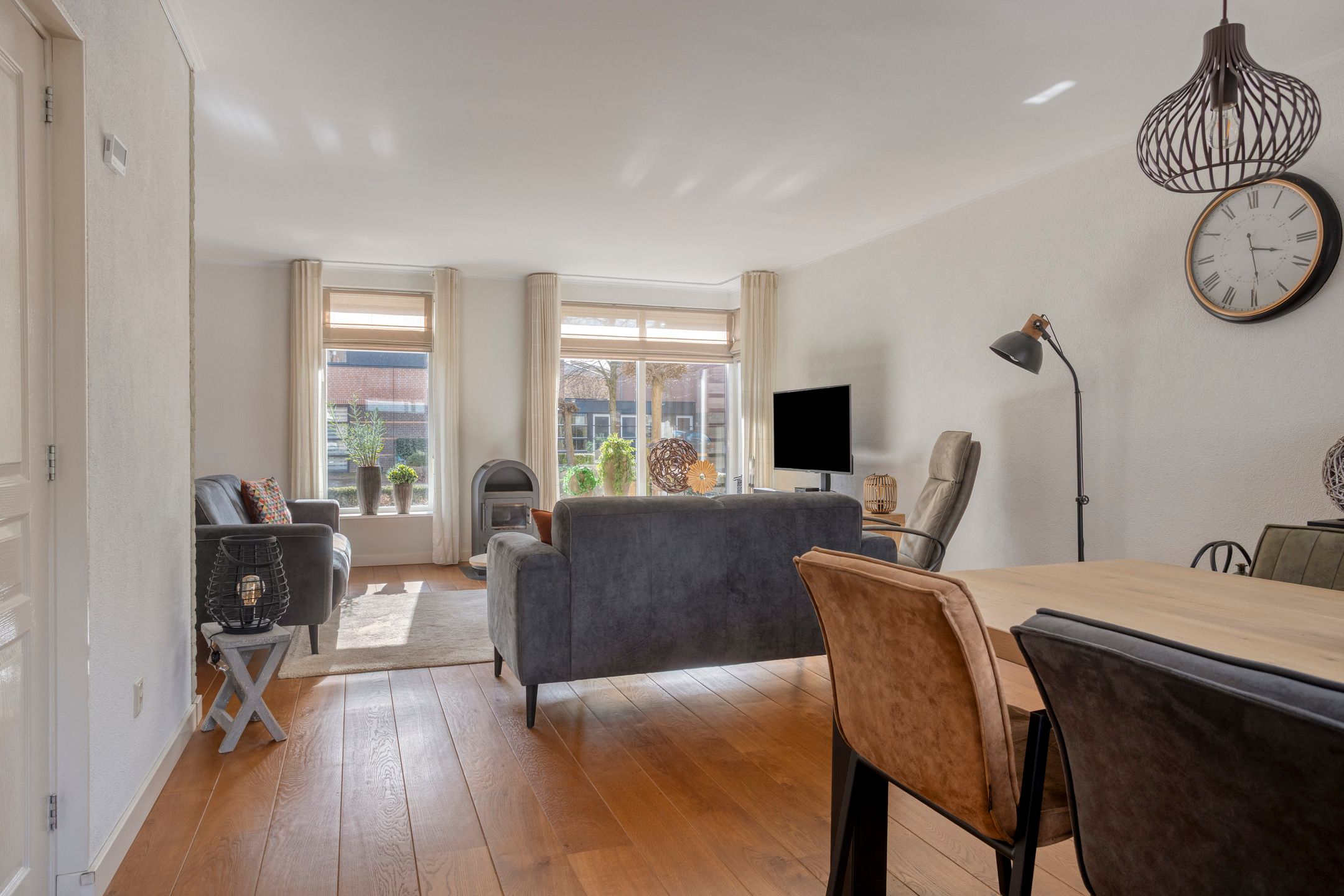 Foto 9 van Johan van Oldenbarneveltlaan 44