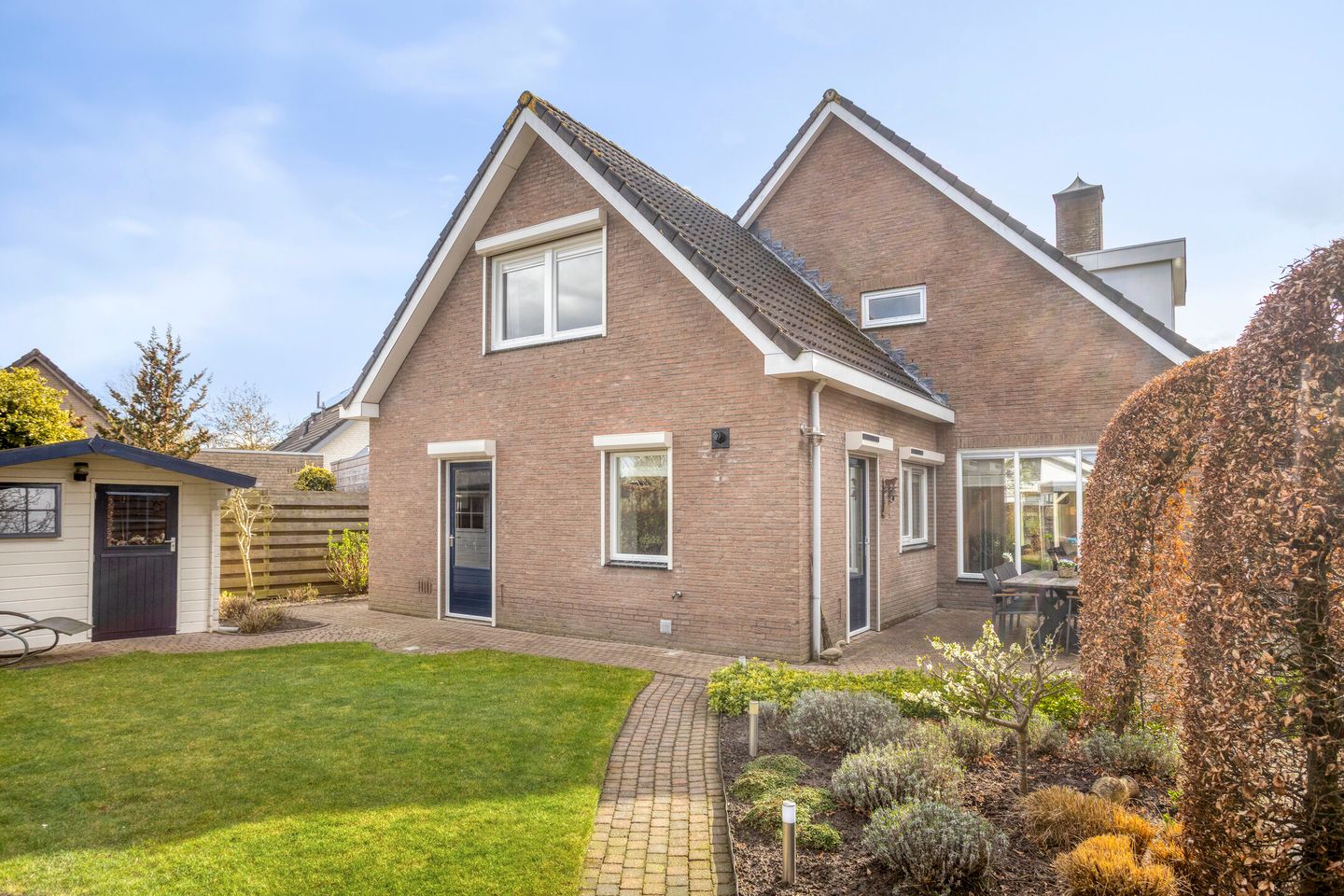 Foto 44 van Johan van Oldenbarneveltlaan 44