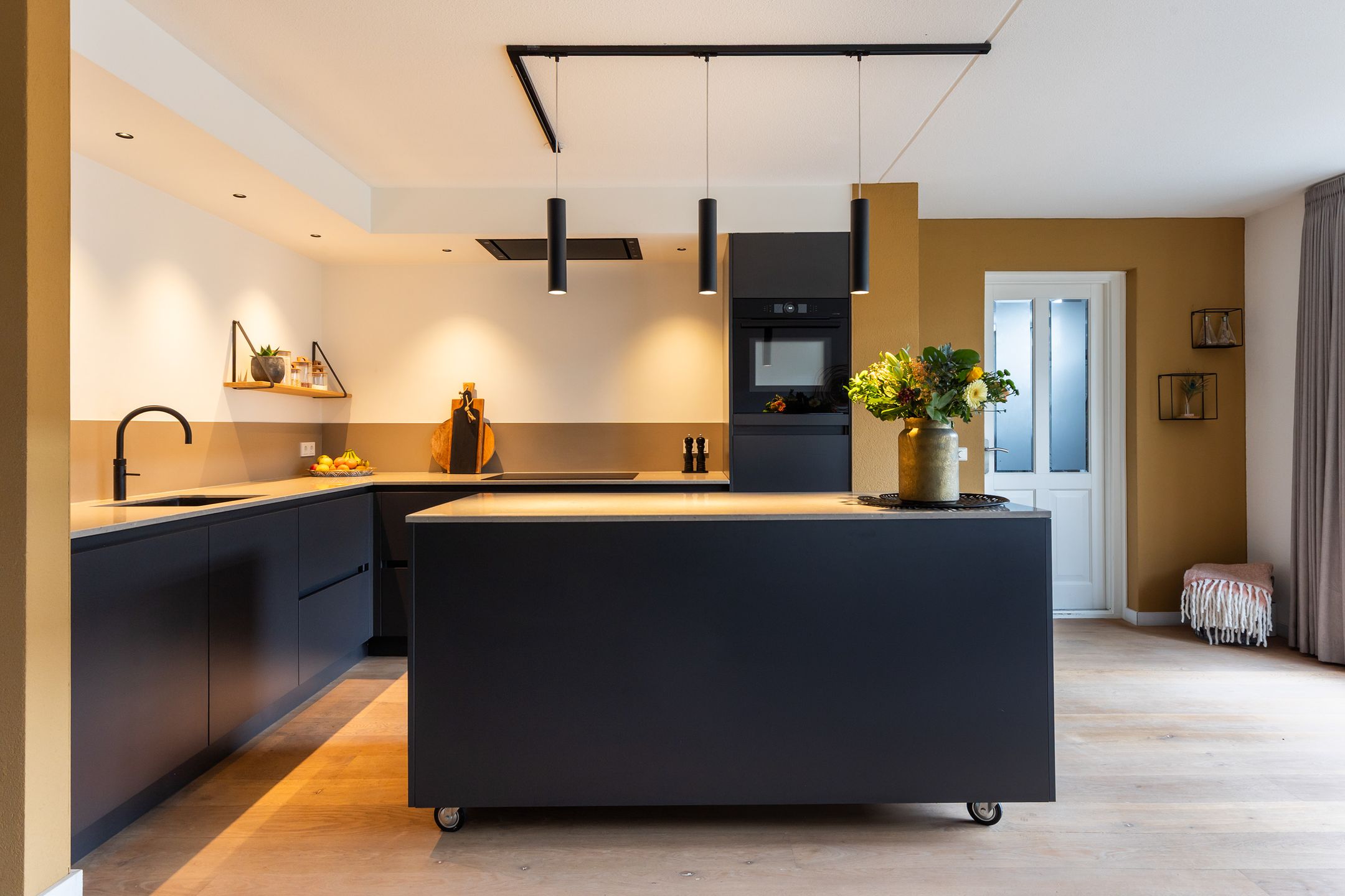 Photo 15 of Ommeland 40