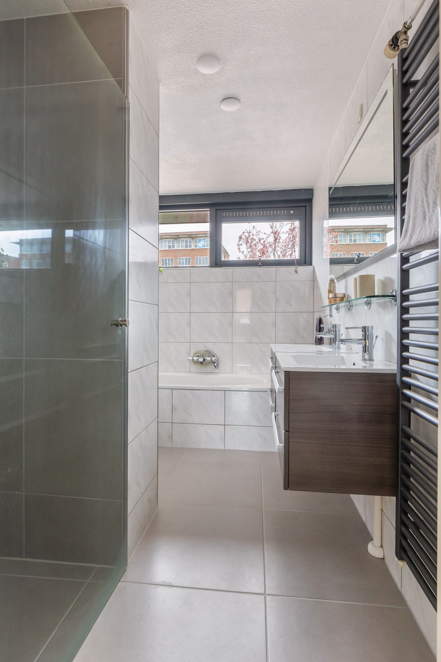 Photo 35 of Ommeland 40