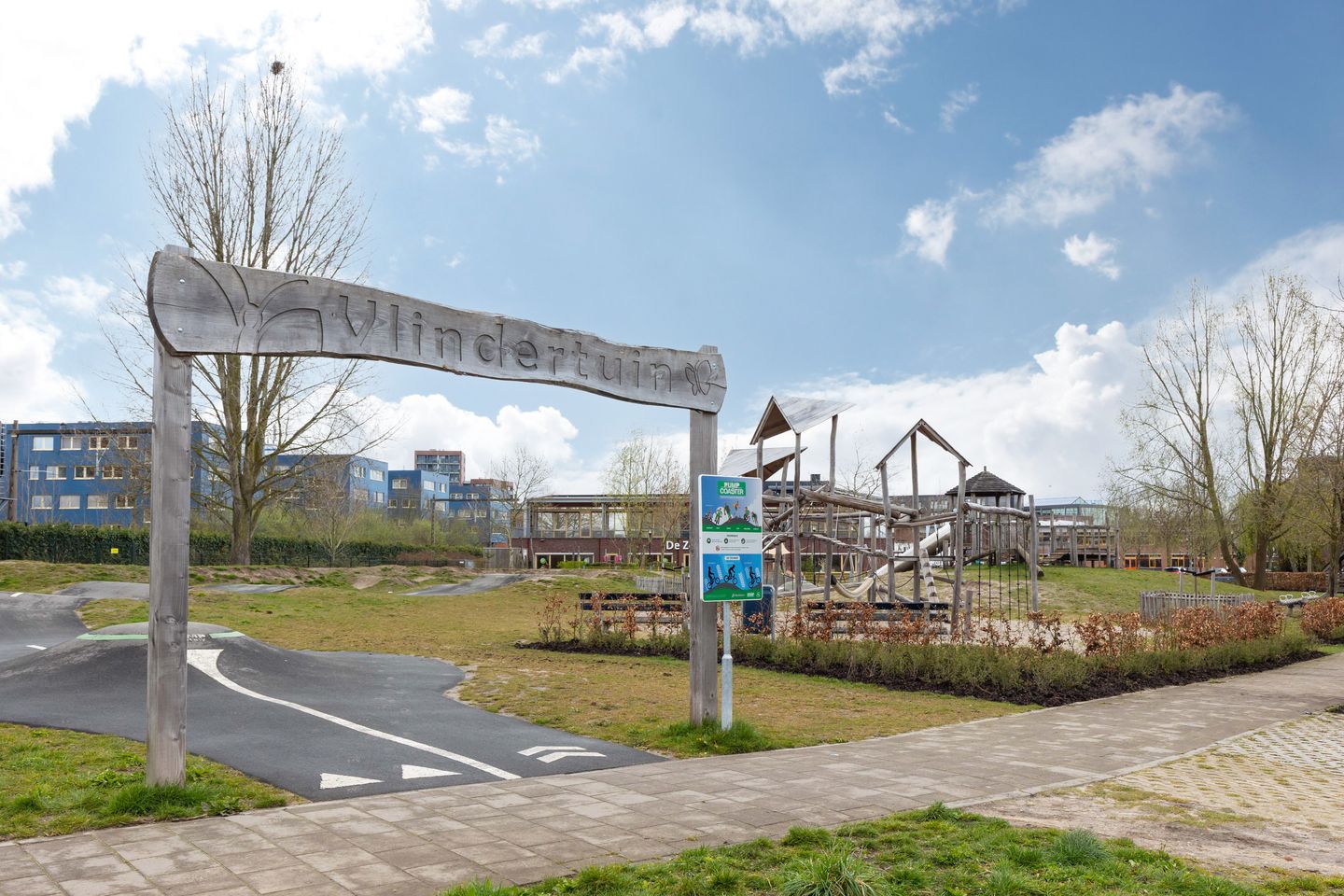 Photo 44 of Ommeland 40