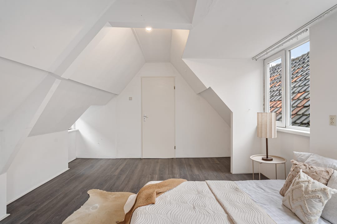 Foto 32 van Meekrapstraat 34-A