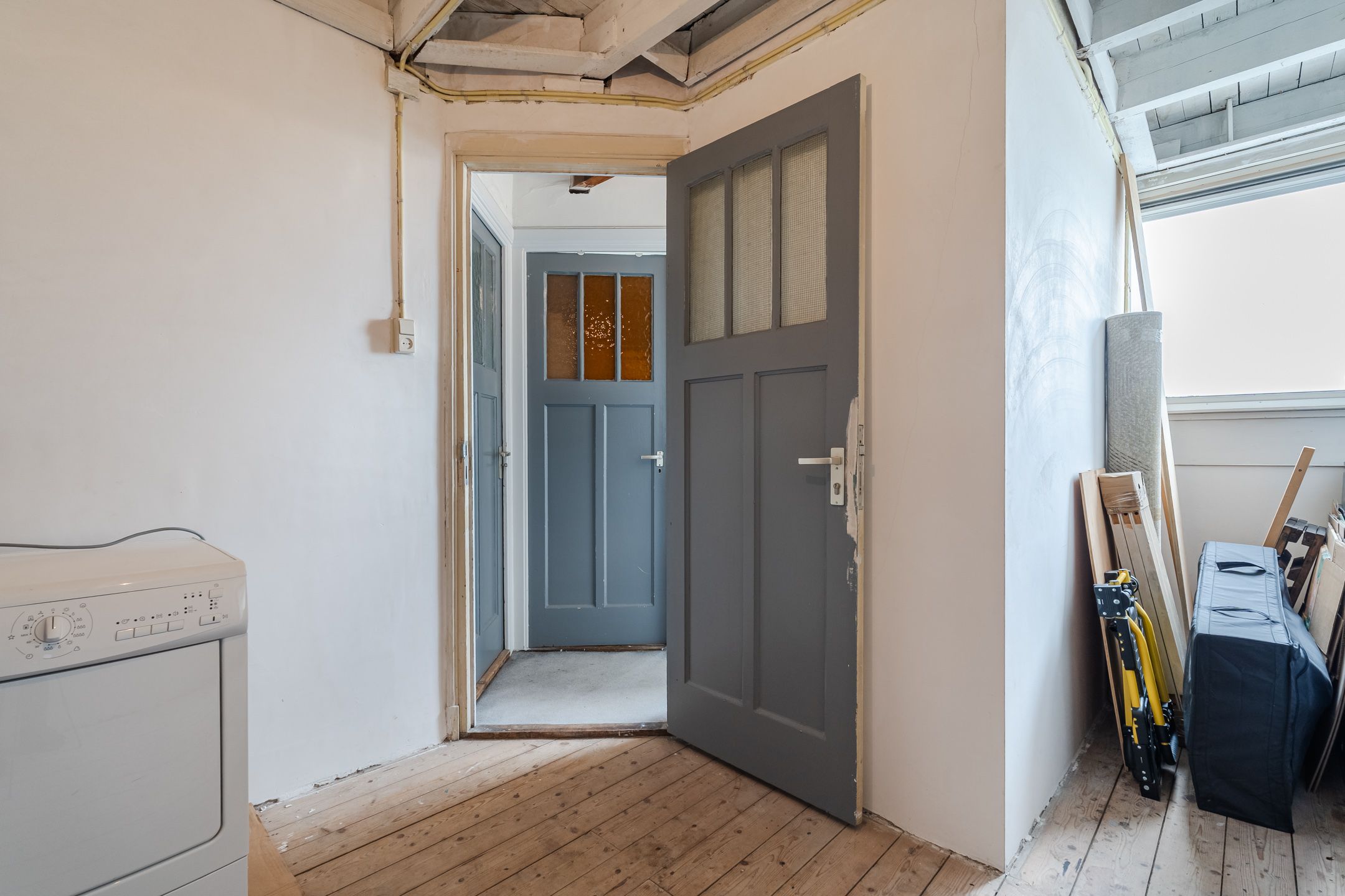Cosy 2-Room Apartment with East-Facing Balcony in De Baarsjes, Amsterdam — 27
