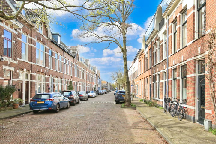 Photo 2 of Tetterodestraat 42-RD