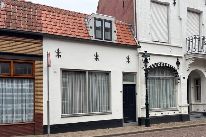 Koninginnestraat 13