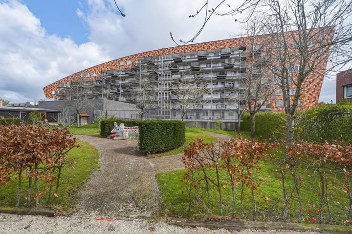 Photo 3 of Pablo Picassoplein 68