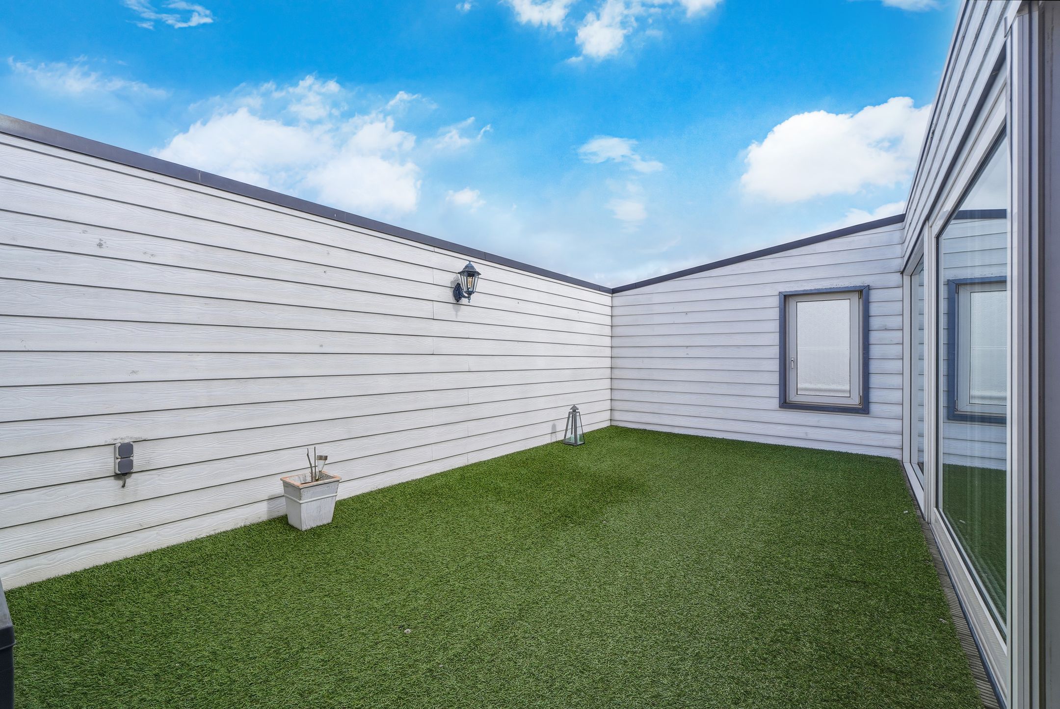 Photo 12 of Pablo Picassoplein 68