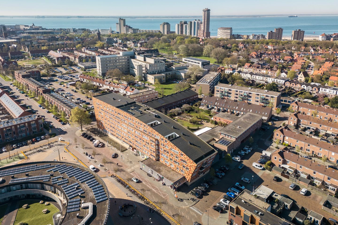 Photo 35 of Pablo Picassoplein 68