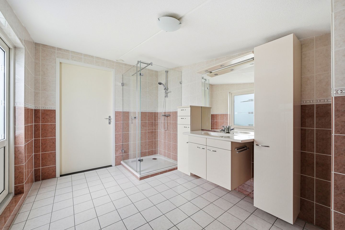 Photo 29 of Pablo Picassoplein 68