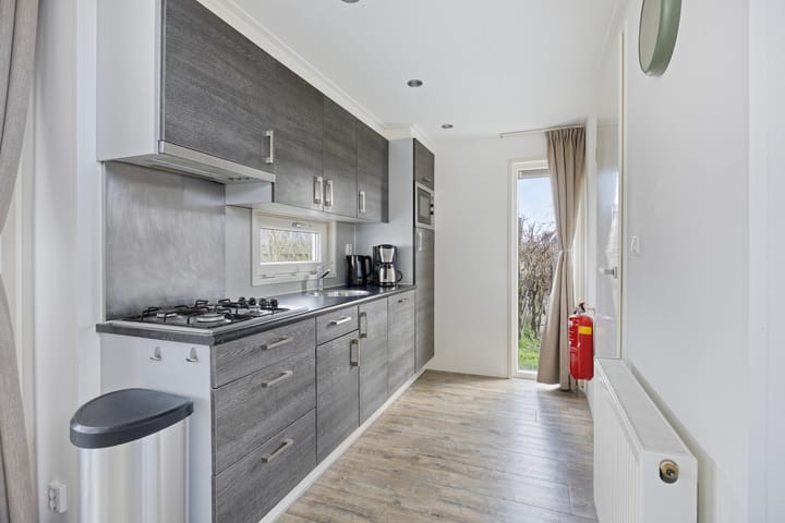 Photo 3 of Burgemeester Dalenbergstraat 50-413