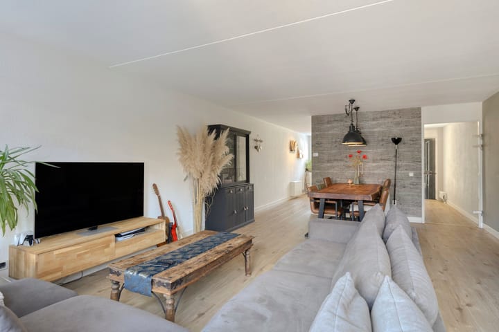 Foto 2 van Westhaag 46