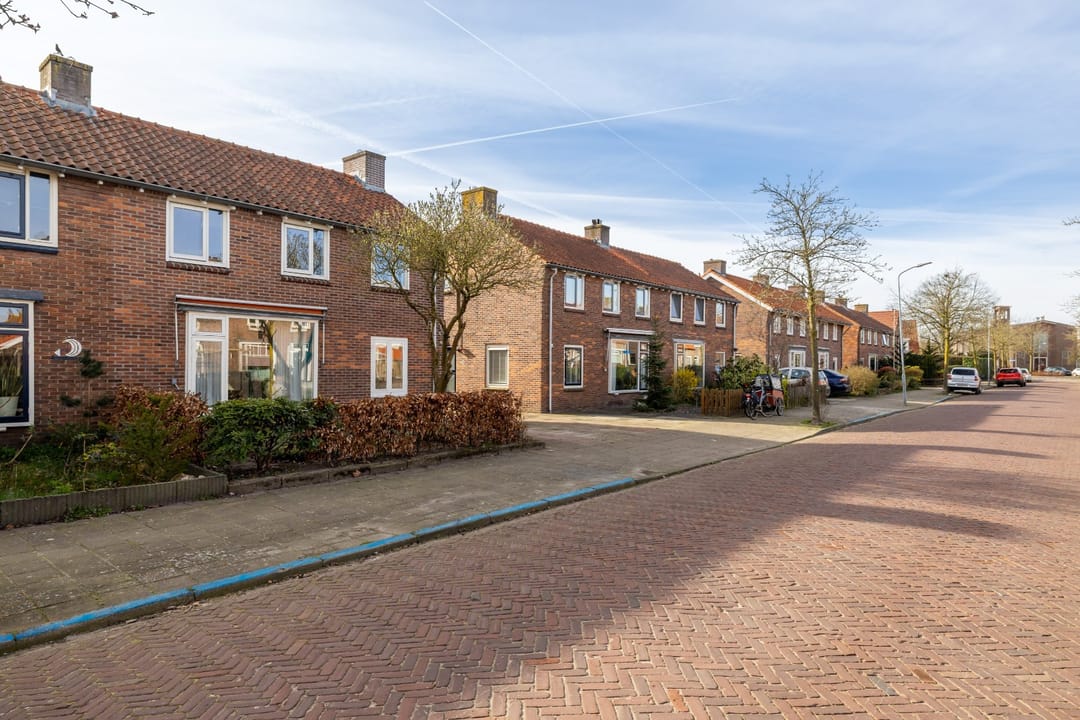 Photo 41 of Laan 1940 - 1945 42