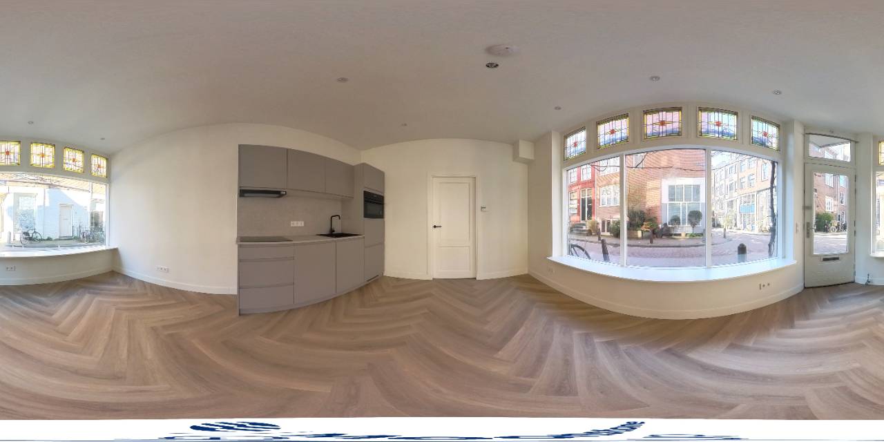 Renovated corner apartment with natural light in Amsterdam's Jordaan area — 25