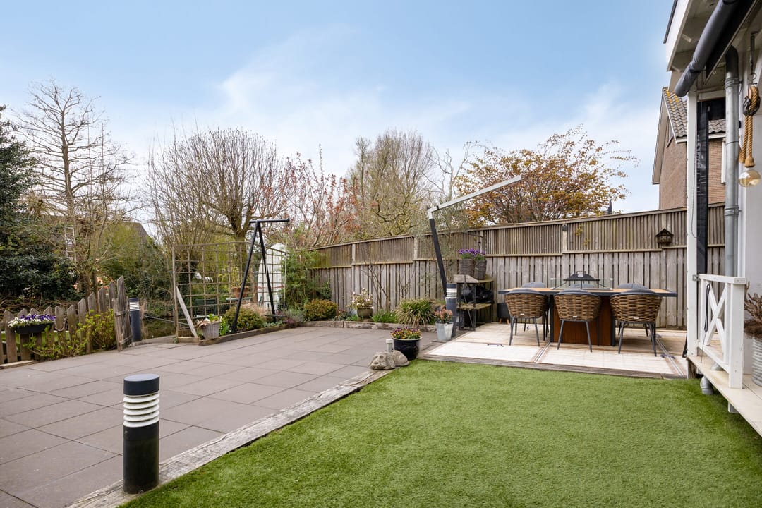 Photo 62 of Prins Bernhardstraat 3