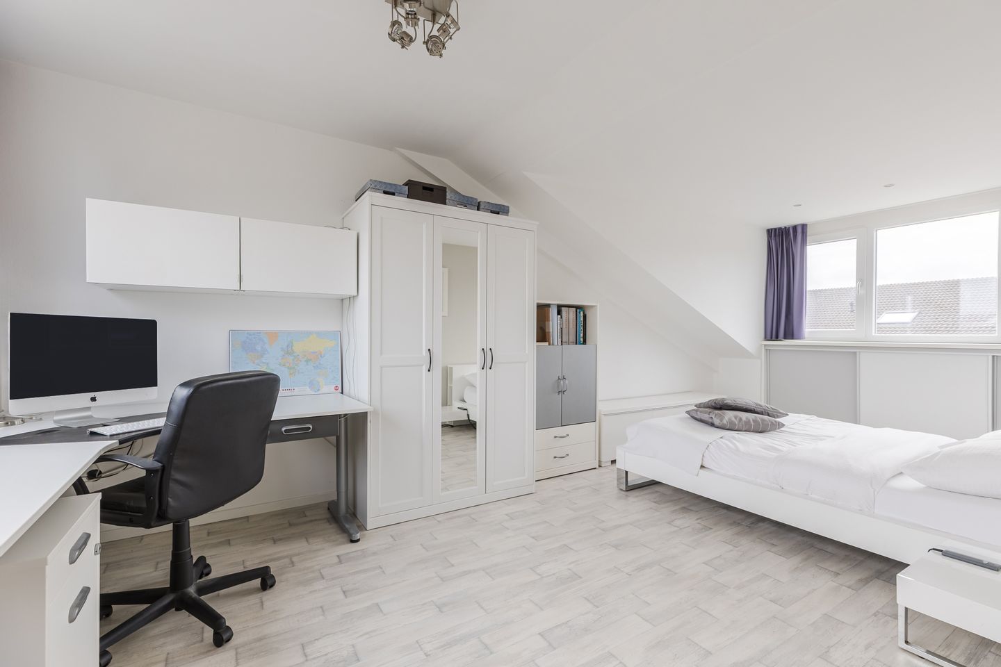 Foto 25 van Schrijvertje 30