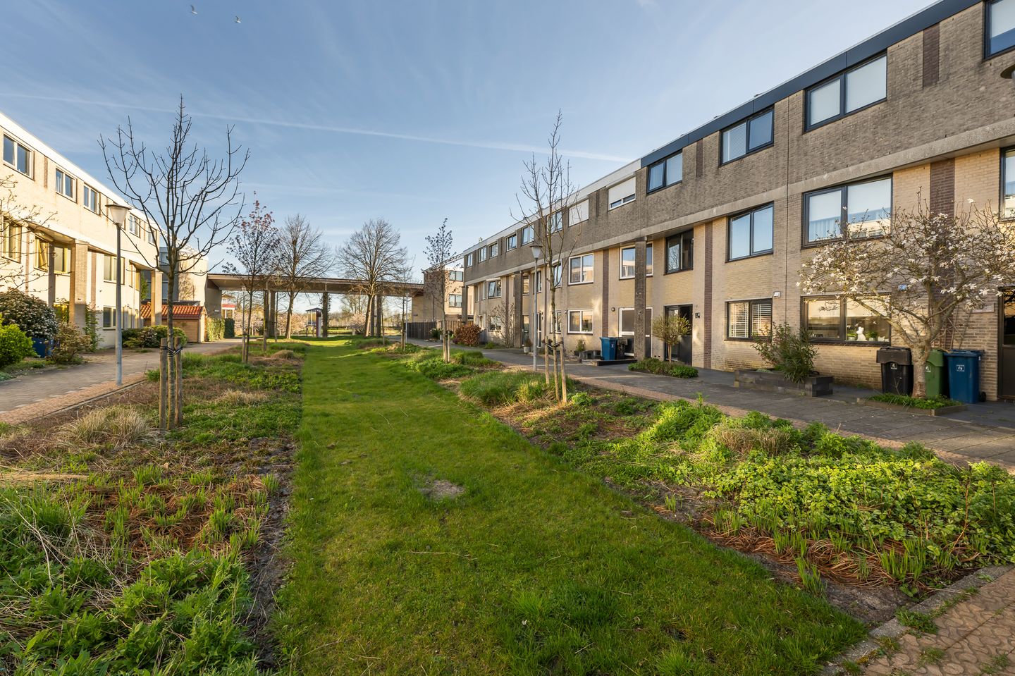 Foto 35 van Hans de Riesstraat 20