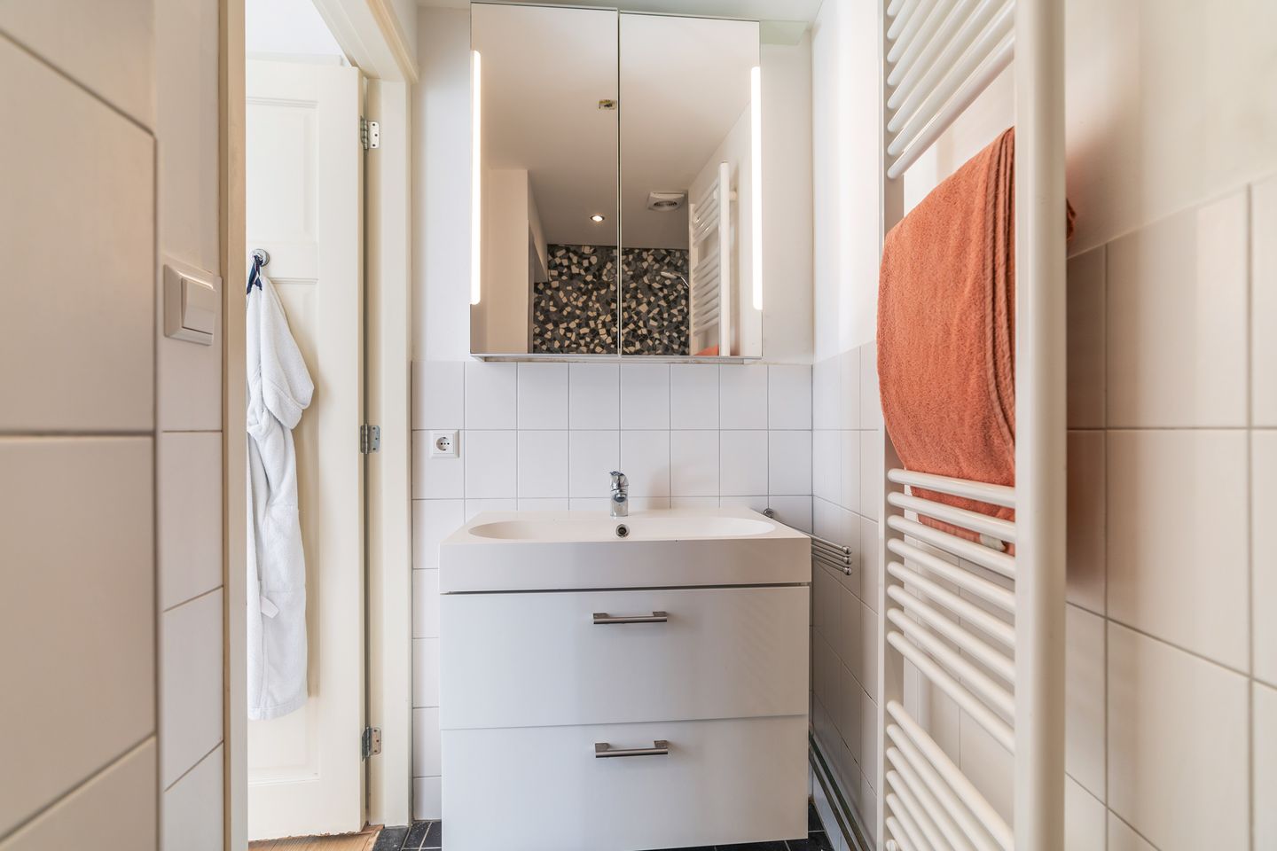 Foto 29 van Dirk Hoogenraadstraat 31