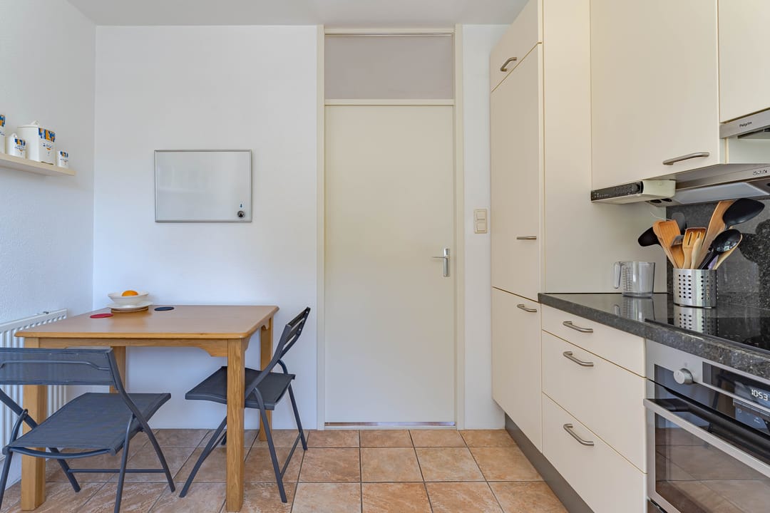 Photo 11 of Roosje Voshoeve 68