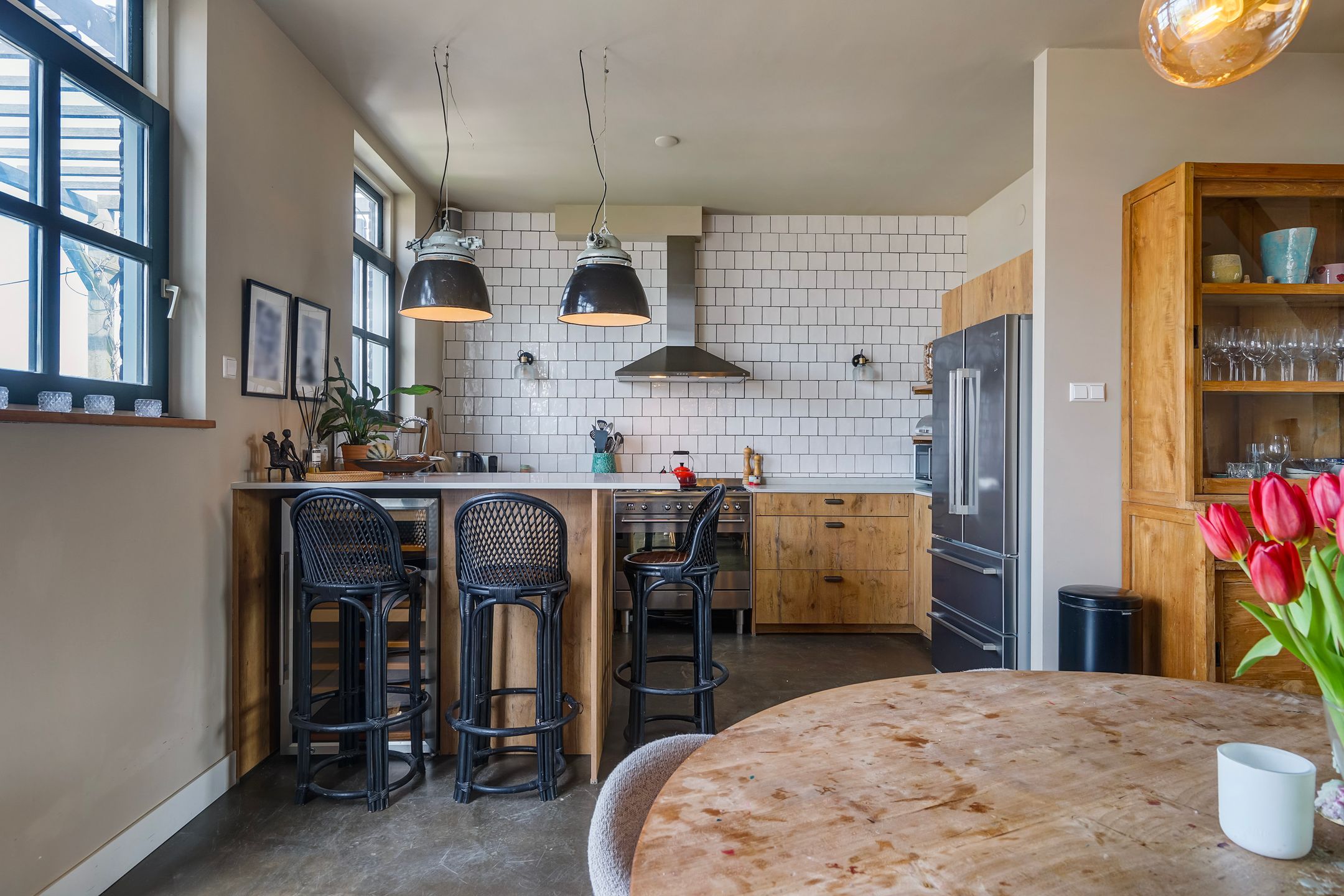 Spacious Top-Floor Apartment with Roof Terrace Near Scheveningen Beach — 18