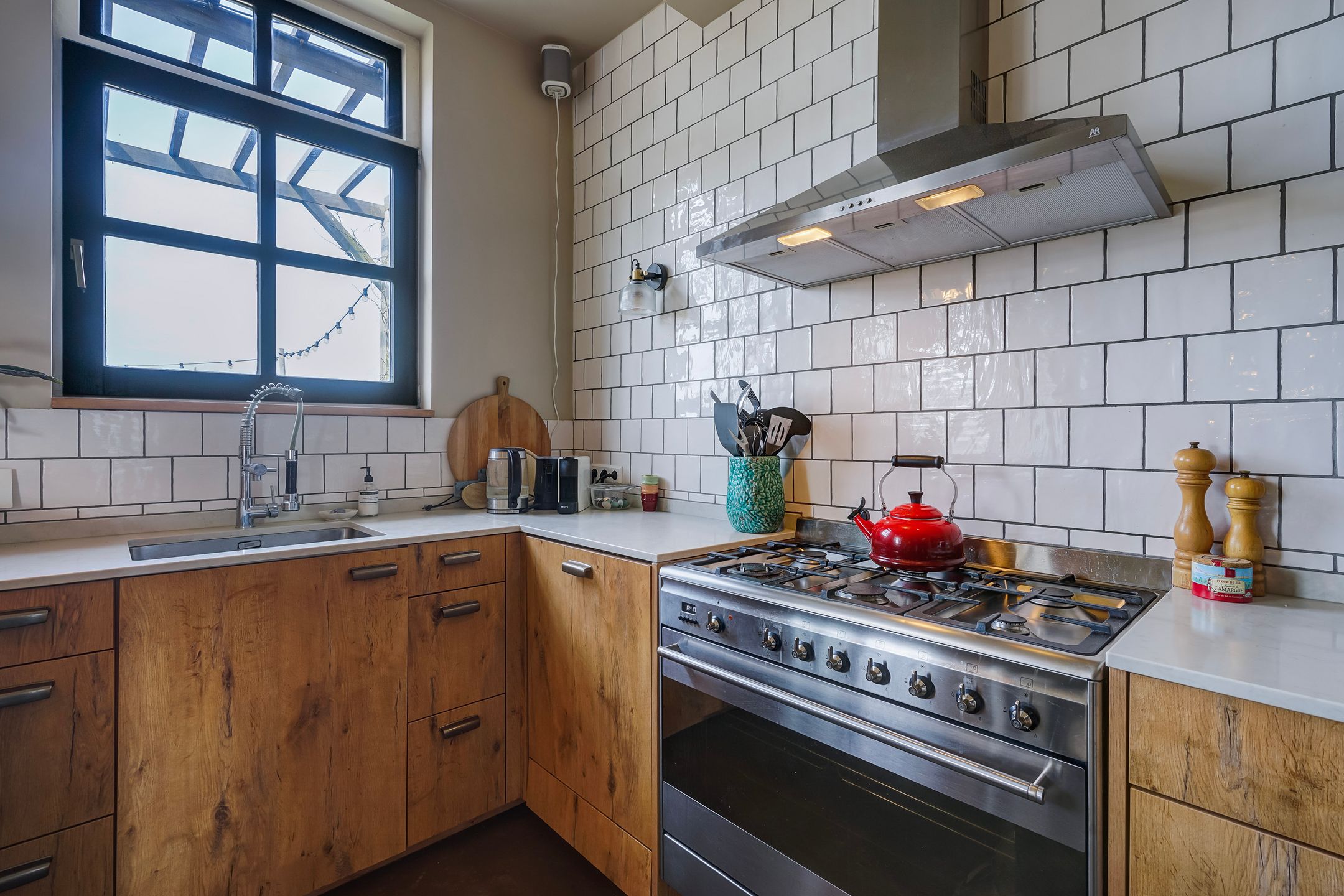 Spacious Top-Floor Apartment with Roof Terrace Near Scheveningen Beach — 21